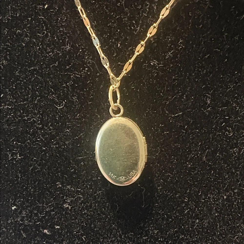 Catbird Gold Dollhouse Locket - Picture 7 of 16